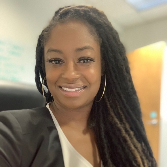 Meet your Posher, Tonisha - Picture 4 of 8